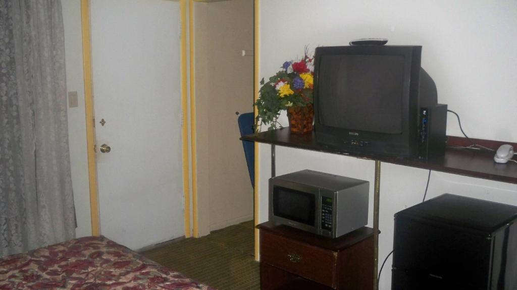 Catalina Airport Motel Avon Pokój zdjęcie